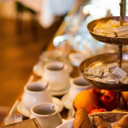 Boutique-hotel Alter Gerichtshof Отель Хартберг