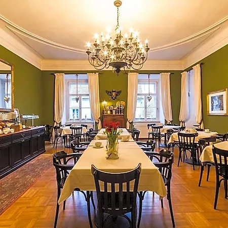 Boutique-hotel Alter Gerichtshof 4*